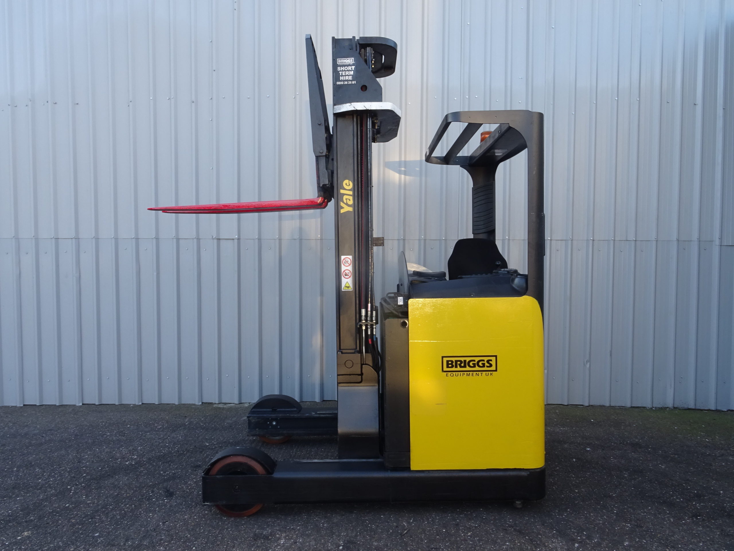 Yale Mr20 Used Reach Forklift Truck 2584