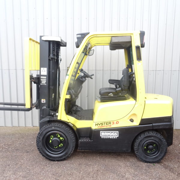 HYSTER H3.0FT. 4600mm. YOM 2011. 6998 HRS CONT SPEC #2738