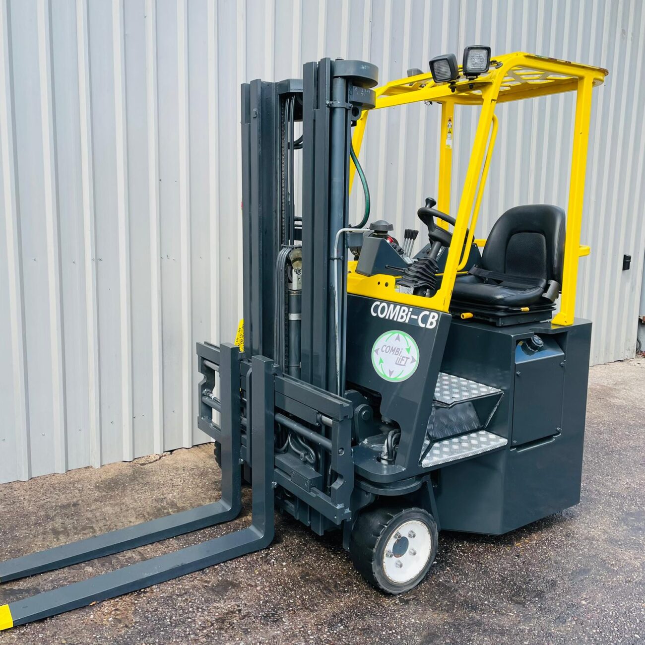 COMBILIFT C3000cb USED DIESEL FORKLIFT (3478)