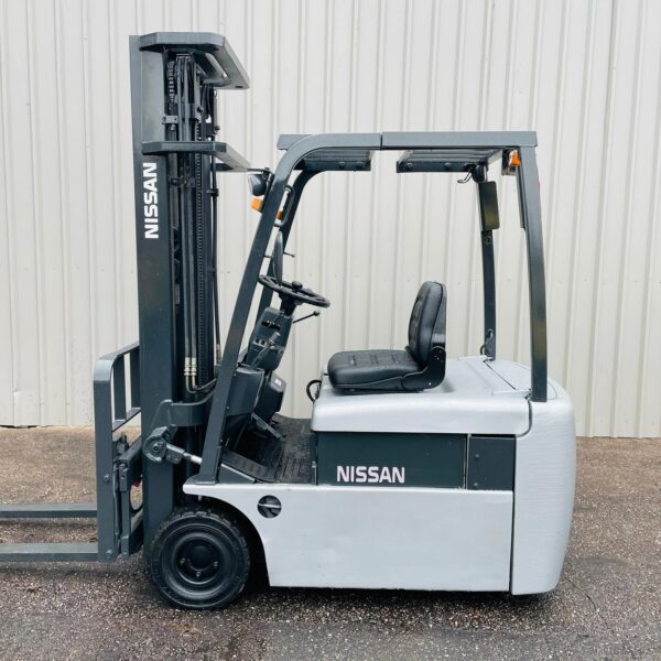 NISSAN G1N1L65HQ USED 3 WHEEL ELECTRIC (#3495) this is now sold (c)