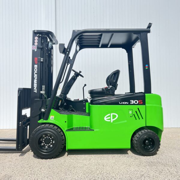 Side view of green EP CPDL1S lithium electric forklift