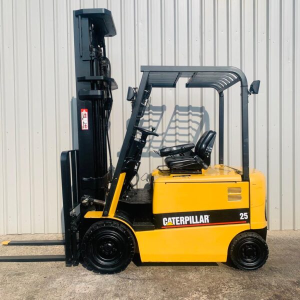 CAT EP25K-PAC USED 4 WHEEL ELECTRIC FORKLIFT (#3987) THIS IS NOW SOLD (A)