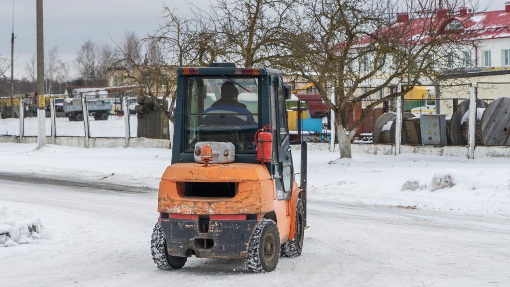 Do forklifts require winter tyres?