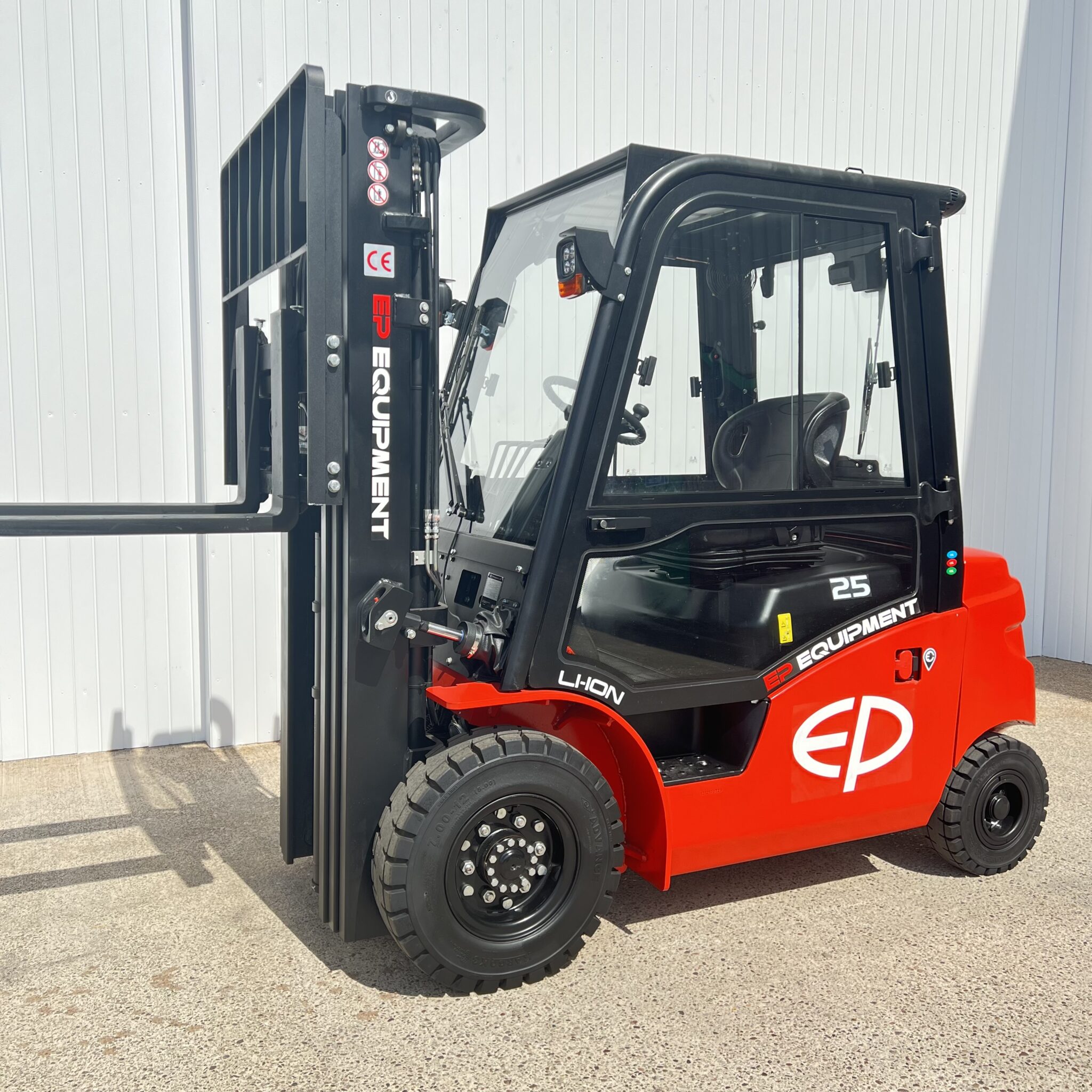 New EP EFL253 Lithium Electric Forklift