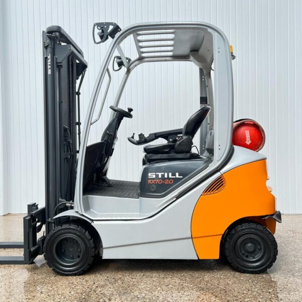 STILL RX70-20T. USED GAS FORKLIFT - 4700MM LIFT (#5009) THIS IS NOW SOLD (A)