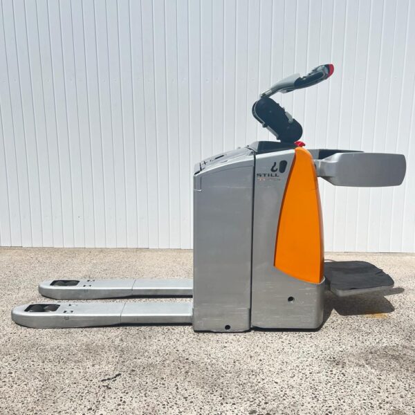 STILL EXU-S F20 RIDE ON PALLET ELECTRIC FORKLIFT (#4780) THIS IS NOW SOLD (S)