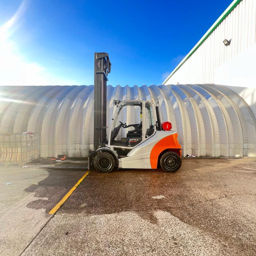 YALE GDP35VX USED DIESEL FORKLIFT 4900MM LIFT (5191).