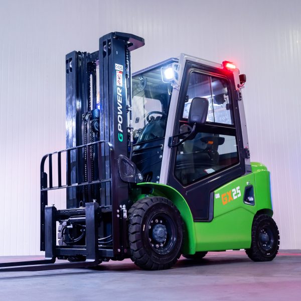 G Power GX25 Diesel Forklift : 4700mm Lift |  Capacity: 2500kgs | World Renowned Kubota engine | No Cab or Full Cab available
